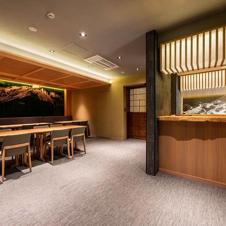 Ski Inn Hakuba, Iwatake Exterior photo