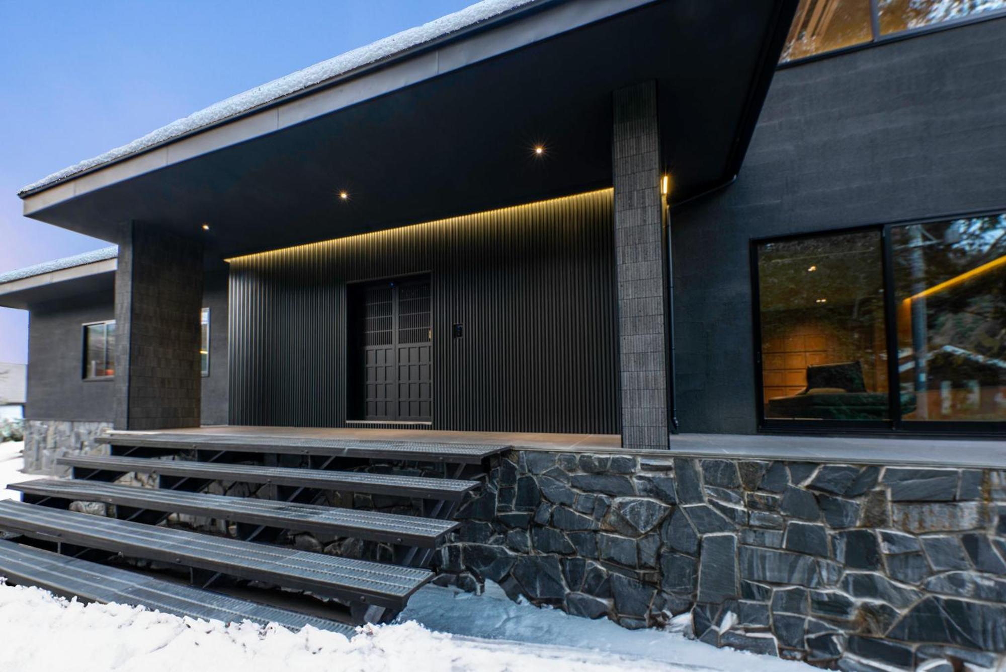 Ski Inn Hakuba, Iwatake Exterior photo
