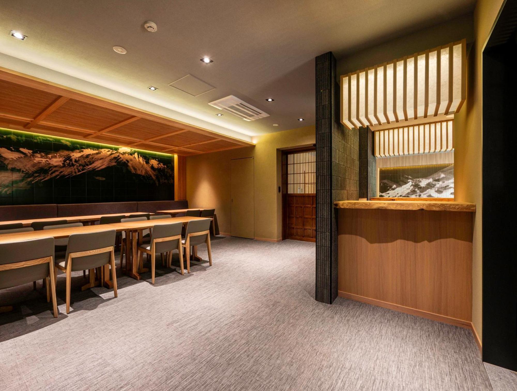 Ski Inn Hakuba, Iwatake Exterior photo